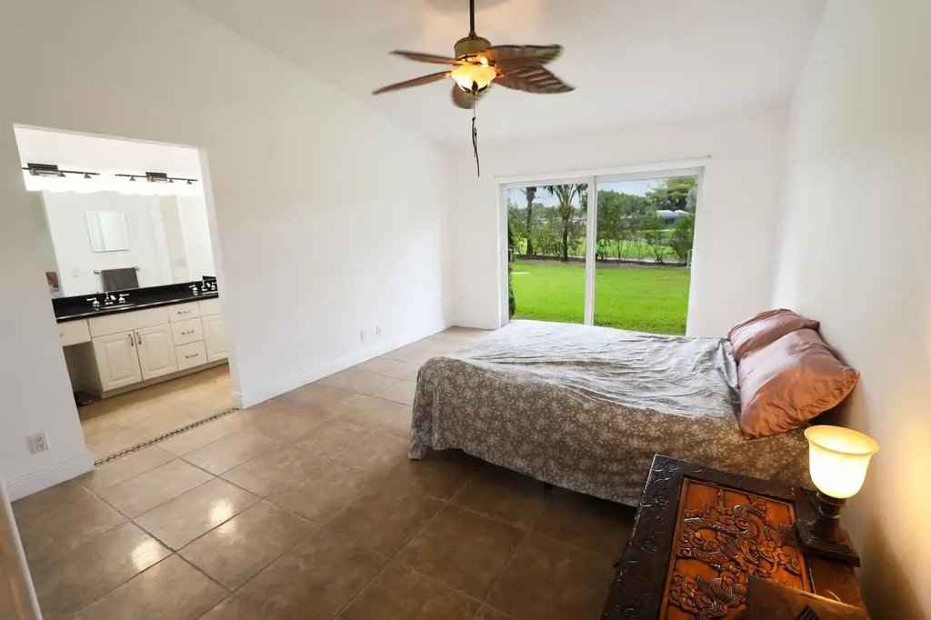 5667 Cameo Drive N Boca Raton FL 33433