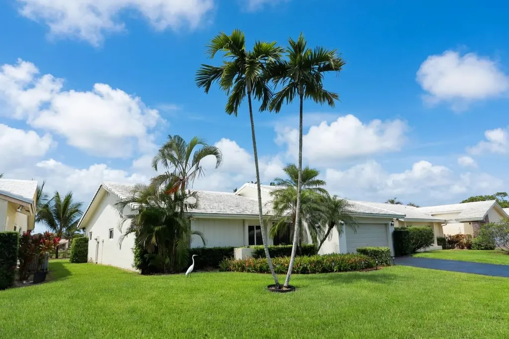 5667 Cameo Drive N Boca Raton FL 33433
