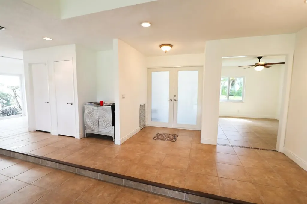 5667 Cameo Drive N Boca Raton FL 33433