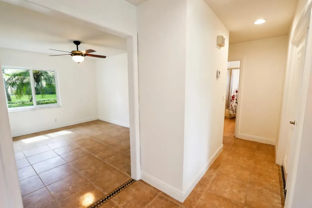 5667 Cameo Drive N Boca Raton FL 33433
