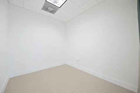 175 SW 7th Street Miami FL 33130