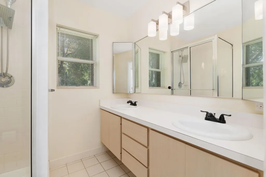 8142 Bridgewater Court Lake Clarke Shores FL 33406