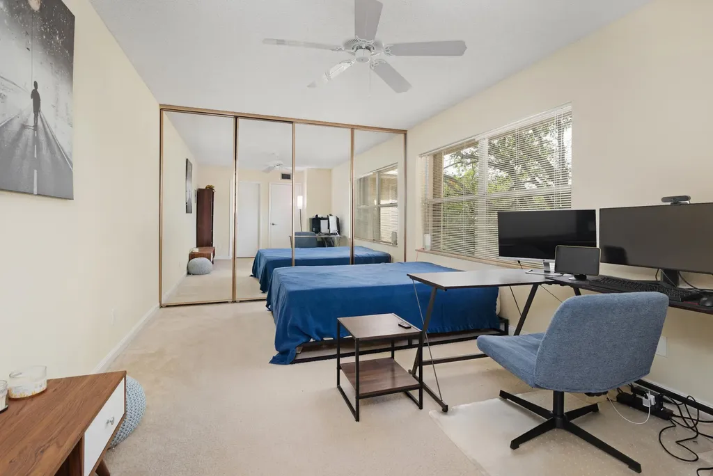 8142 Bridgewater Court Lake Clarke Shores FL 33406