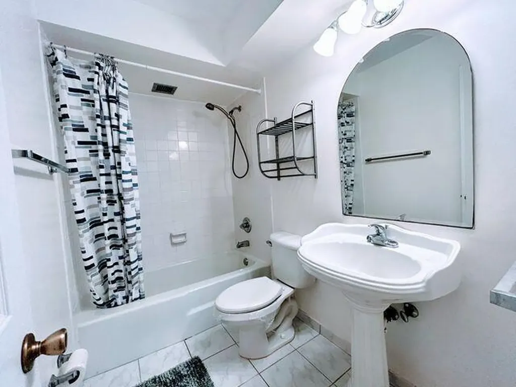 125 S Ocean Avenue Palm Beach Shores FL 33404