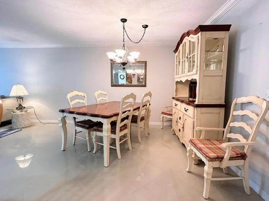 125 S Ocean Avenue Palm Beach Shores FL 33404
