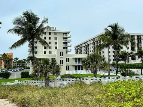 125 S Ocean Avenue Palm Beach Shores FL 33404