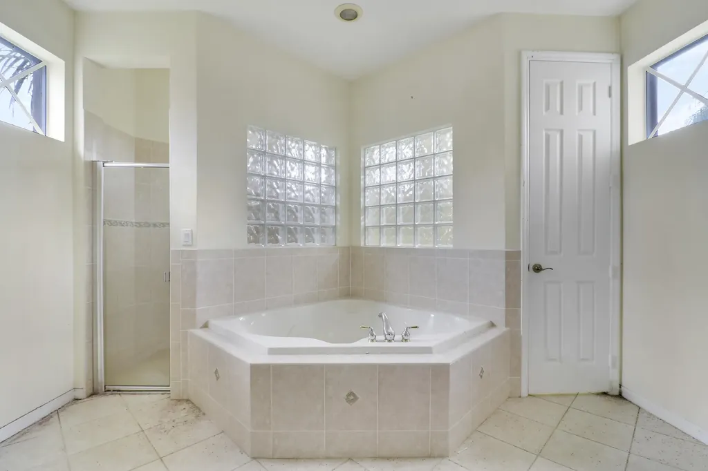 1599 Newhaven Point Lane West Palm Beach FL 33411