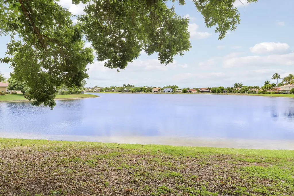 1599 Newhaven Point Lane West Palm Beach FL 33411