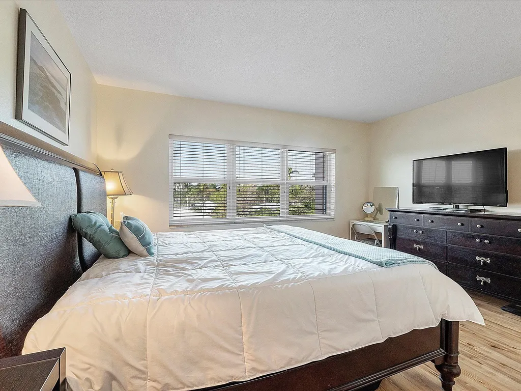 1481 S Ocean Boulevard Pompano Beach FL 33062