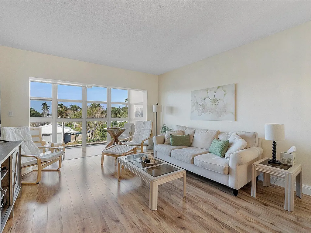 1481 S Ocean Boulevard Pompano Beach FL 33062
