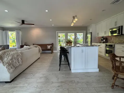 423 Beacon Street Tequesta FL 33469