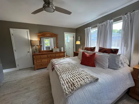 423 Beacon Street Tequesta FL 33469