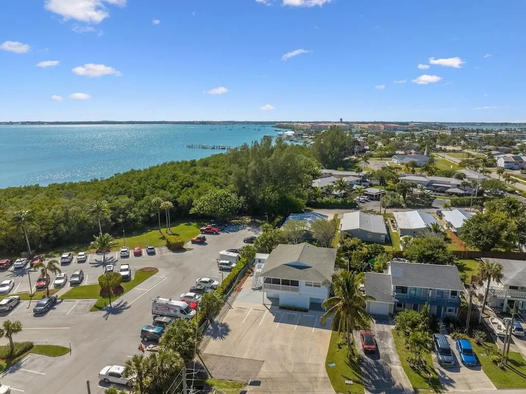 741 Hernando Street Fort Pierce FL 34949