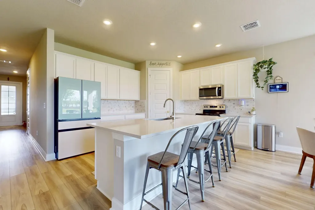 6624 NW Cloverdale Avenue Port St Lucie FL 34987