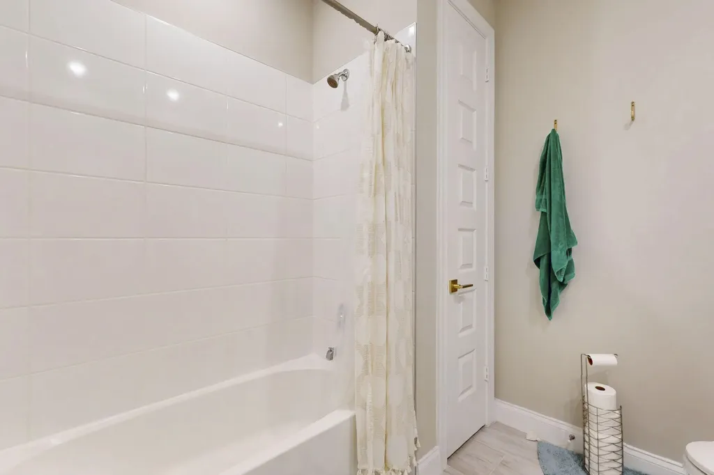 6624 NW Cloverdale Avenue Port St Lucie FL 34987
