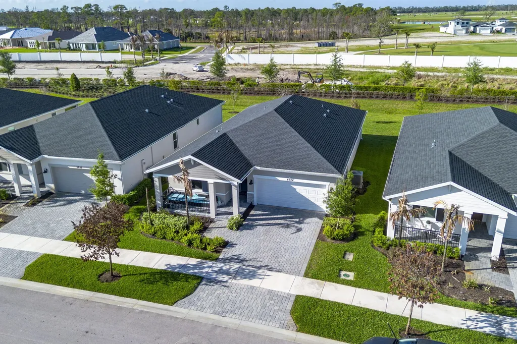 6624 NW Cloverdale Avenue Port St Lucie FL 34987