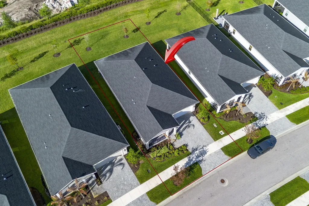 6624 NW Cloverdale Avenue Port St Lucie FL 34987
