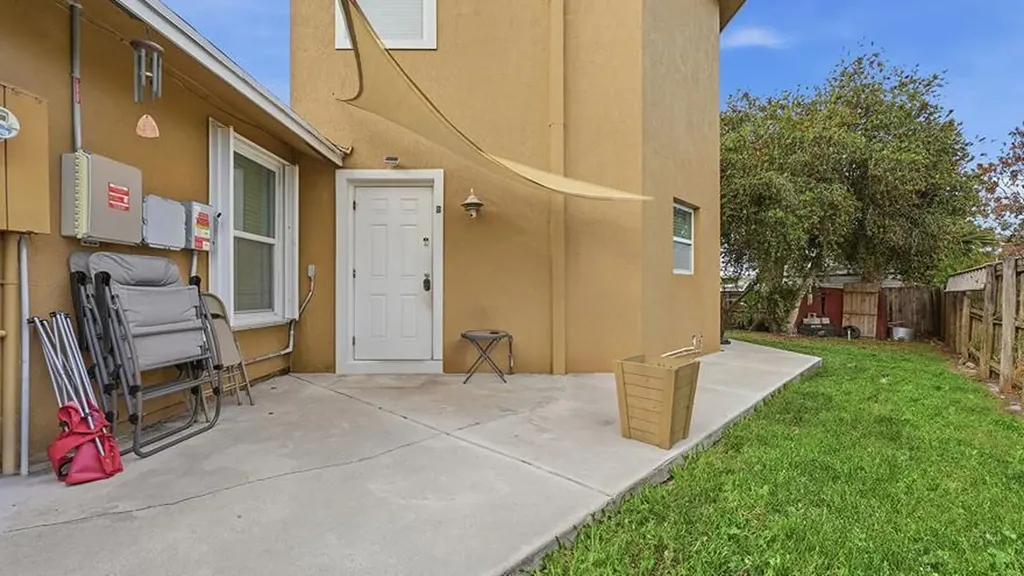 2301 SW Barber Lane Port St Lucie FL 34984