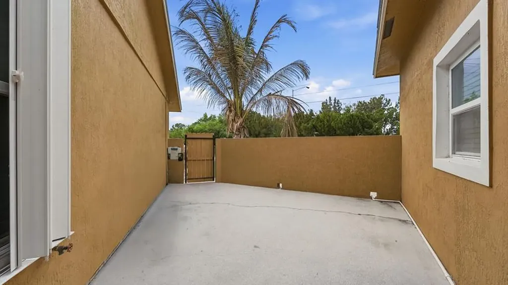 2301 SW Barber Lane Port St Lucie FL 34984