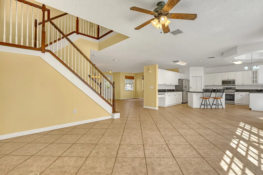 2465 Westmont Lane Royal Palm Beach FL 33411