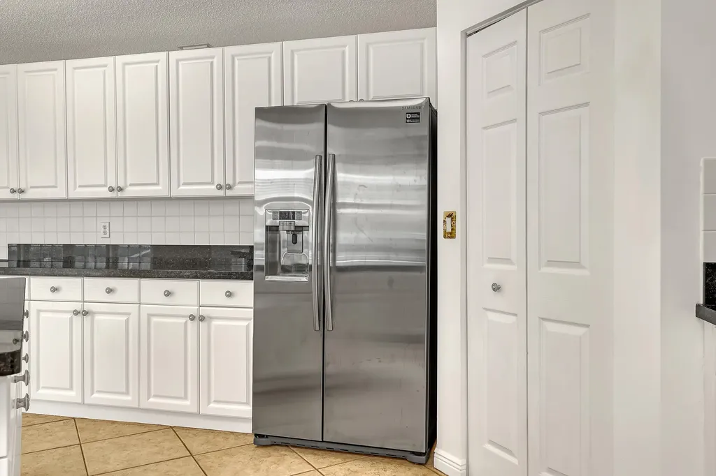 2465 Westmont Lane Royal Palm Beach FL 33411
