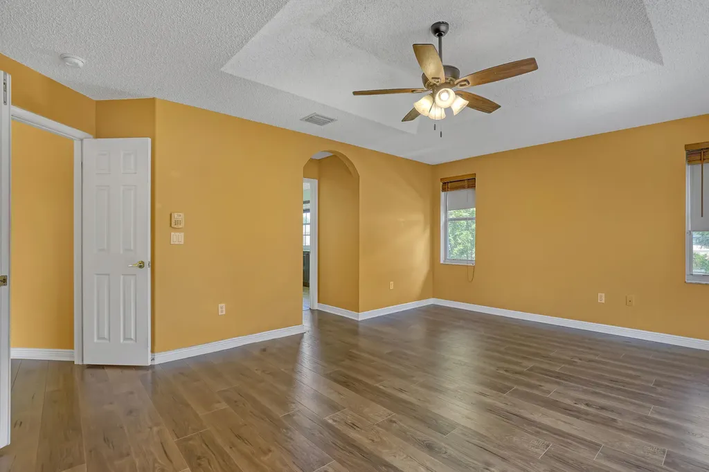 2465 Westmont Lane Royal Palm Beach FL 33411