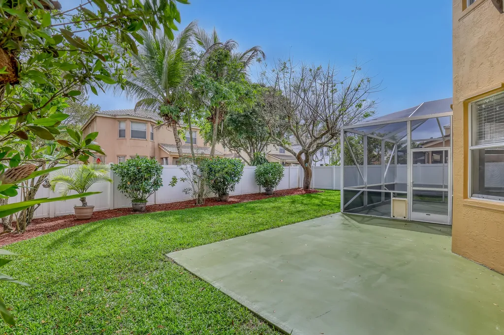 2465 Westmont Lane Royal Palm Beach FL 33411