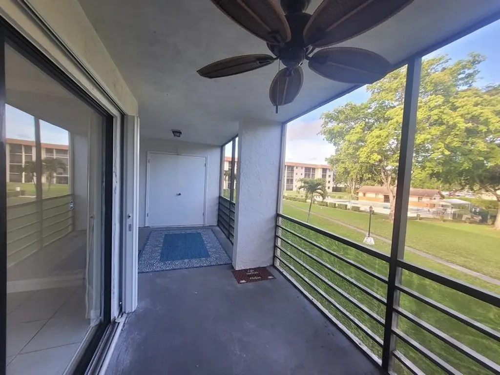 5917 Via Vermilya Lake Worth FL 33462