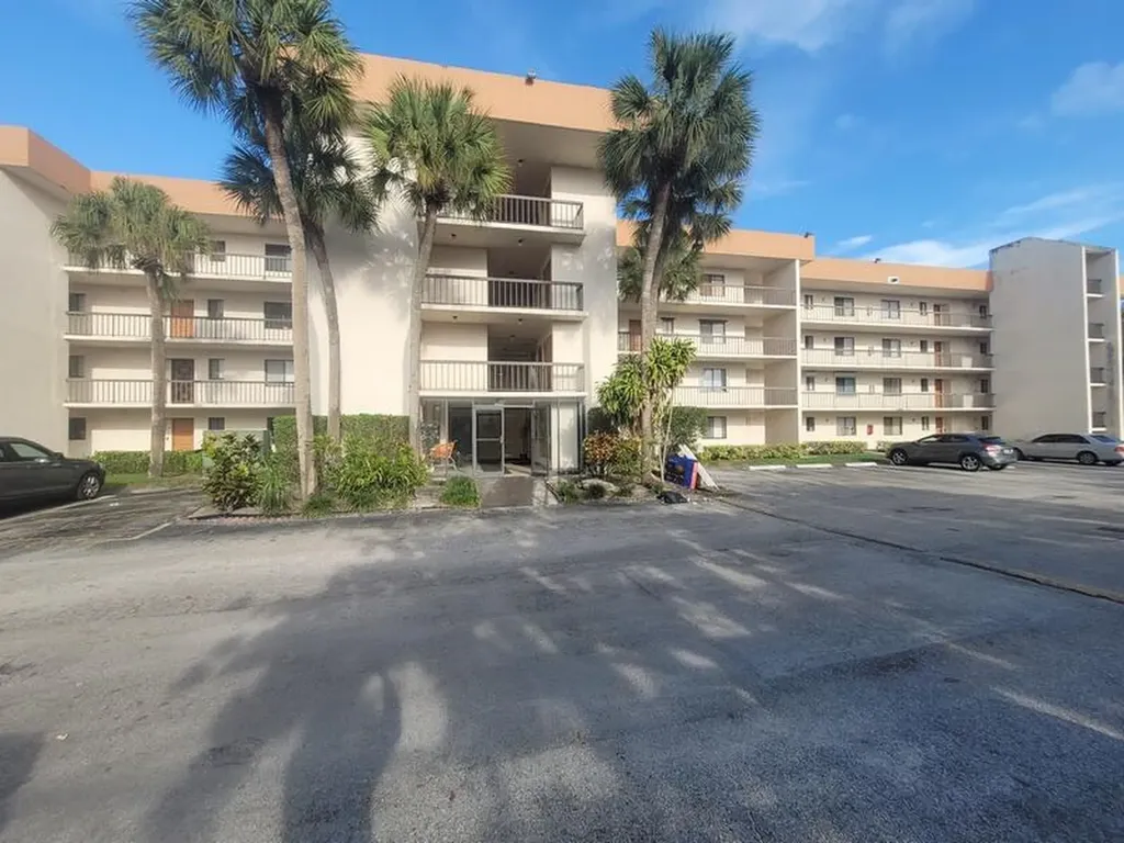 5917 Via Vermilya Lake Worth FL 33462