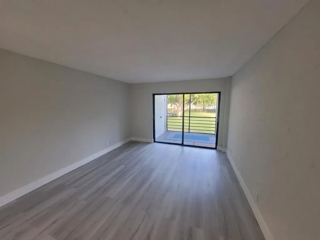 5917 Via Vermilya Lake Worth FL 33462