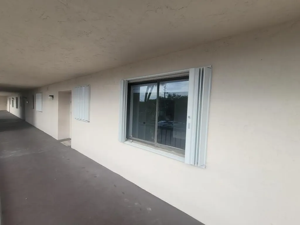 5917 Via Vermilya Lake Worth FL 33462