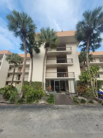 5917 Via Vermilya Lake Worth FL 33462