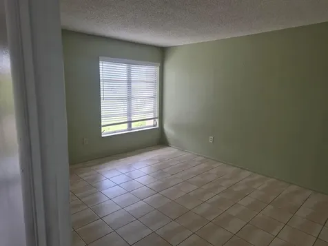 4166 Inverrary Drive Lauderhill FL 33319