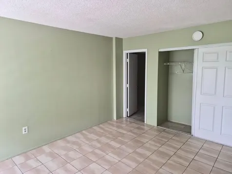 4166 Inverrary Drive Lauderhill FL 33319