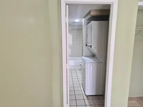4166 Inverrary Drive Lauderhill FL 33319