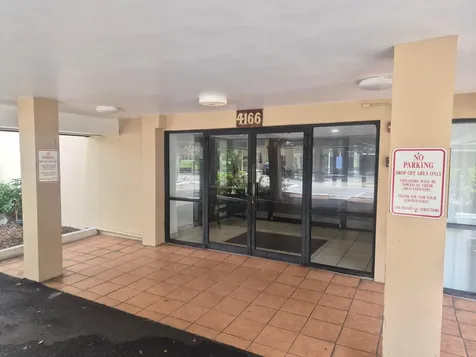4166 Inverrary Drive Lauderhill FL 33319