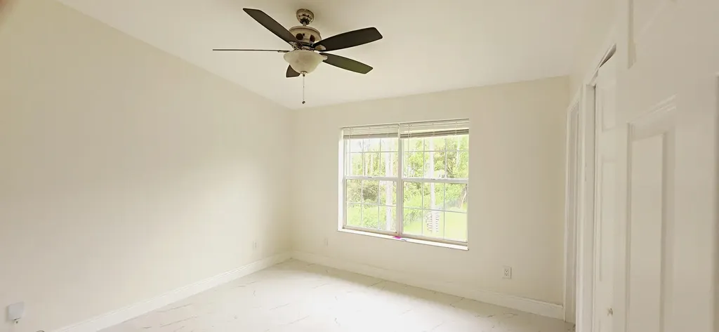 11128 N 59th Street Street N The Acreage FL 33411