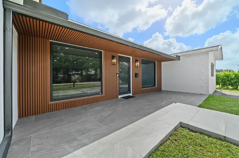 5420 Johnson Street Hollywood FL 33021