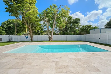 5420 Johnson Street Hollywood FL 33021