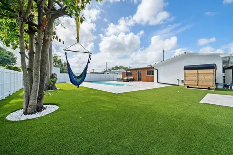 5420 Johnson Street Hollywood FL 33021