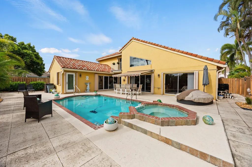 5597 Descartes Circle Boynton Beach FL 33472
