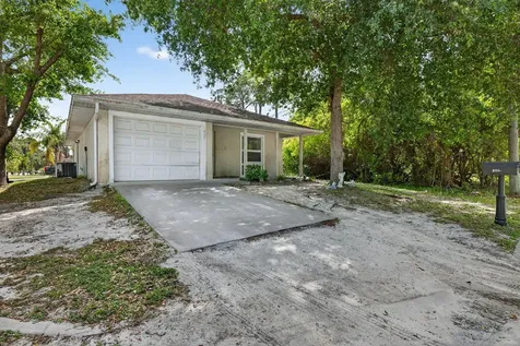 925 SW 11th Street Street SW Vero Beach FL 32962