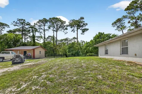 925 SW 11th Street Street SW Vero Beach FL 32962