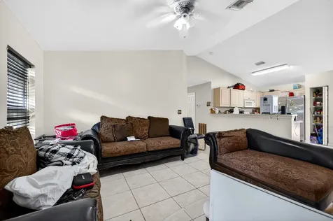 925 SW 11th Street Street SW Vero Beach FL 32962