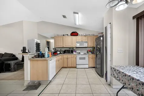 925 SW 11th Street Street SW Vero Beach FL 32962