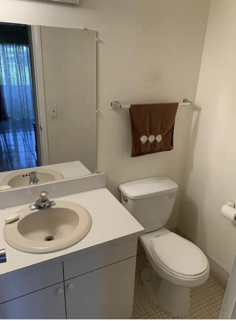 74 Sheffield D West Palm Beach FL 33417