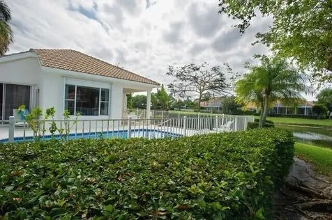 714 Pinehurst Way Palm Beach Gardens FL 33418