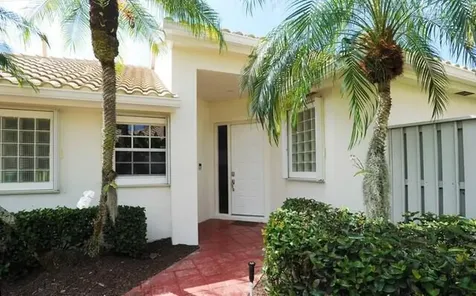714 Pinehurst Way Palm Beach Gardens FL 33418