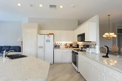 714 Pinehurst Way Palm Beach Gardens FL 33418