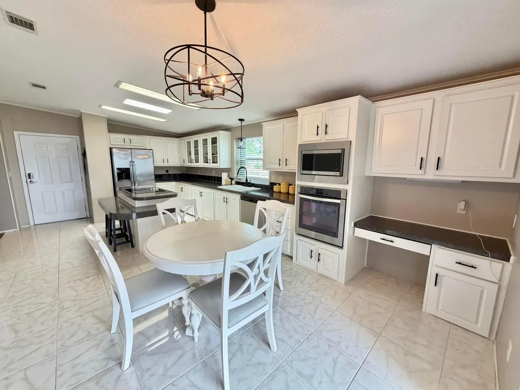 3717 Fetterbush Court Port St Lucie FL 34952